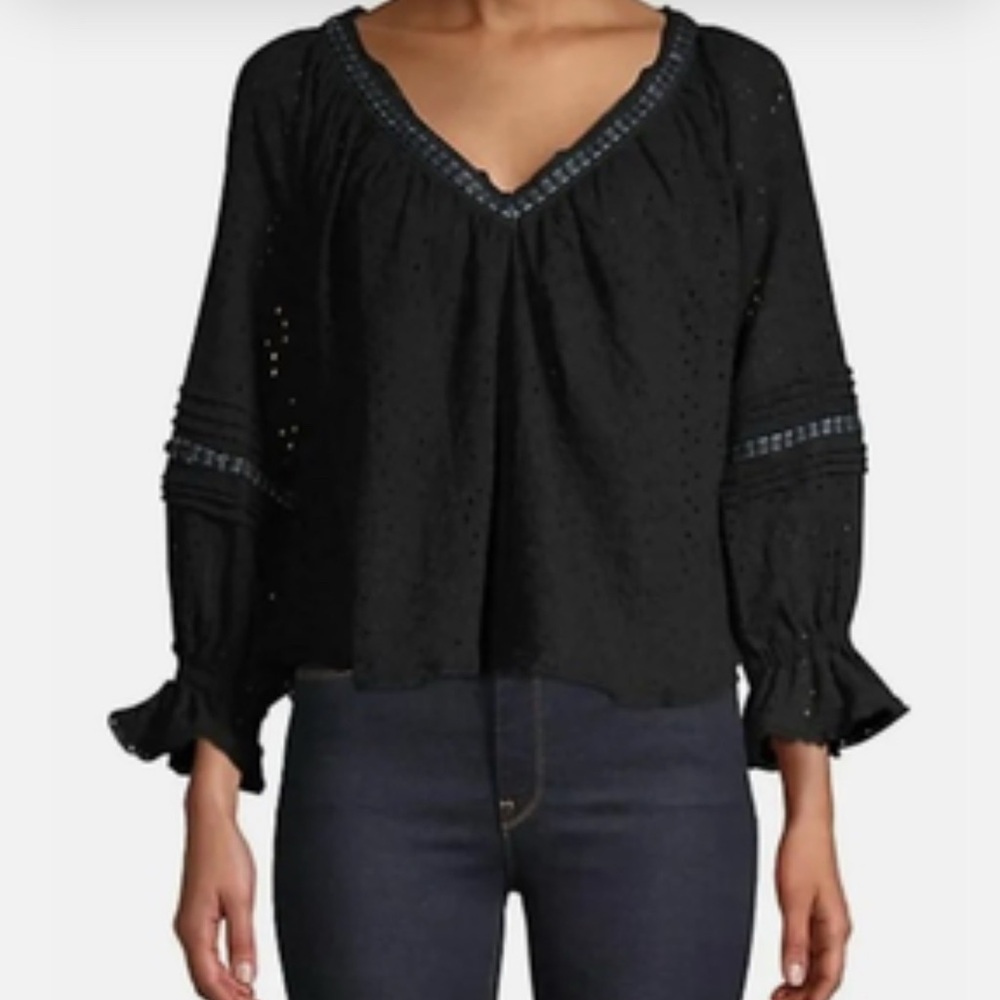 Free People Top Medium Darcy Eyelet Solid Black V Neck Crochet Velvet Ribbon
